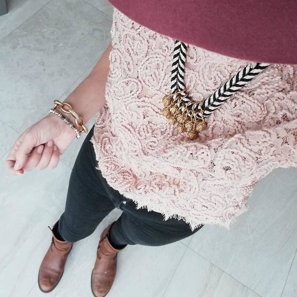 Stella&Dot Kalani statement necklace - Picture 2 of 5